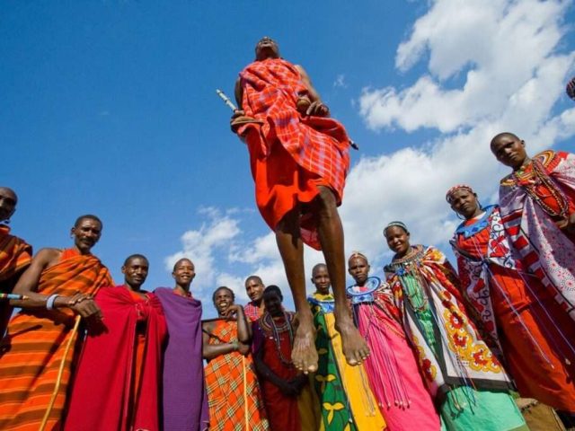 experience-tribes-of-tanzania-with-easy-travel